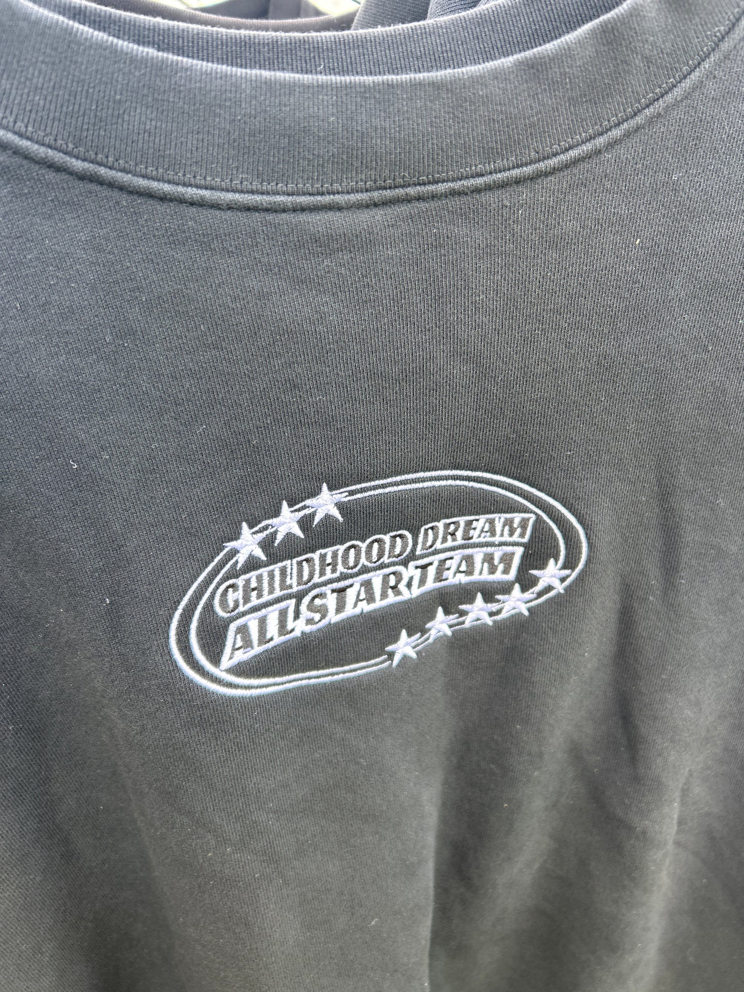 CHILDHOOD DREAM VARSITY CREWNECK